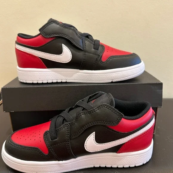 NIB Kids Nike Air Jordan 1 Low ALT - BQ6066 066 BLACK/WHITE/GYM RED - Picture 4 of 7